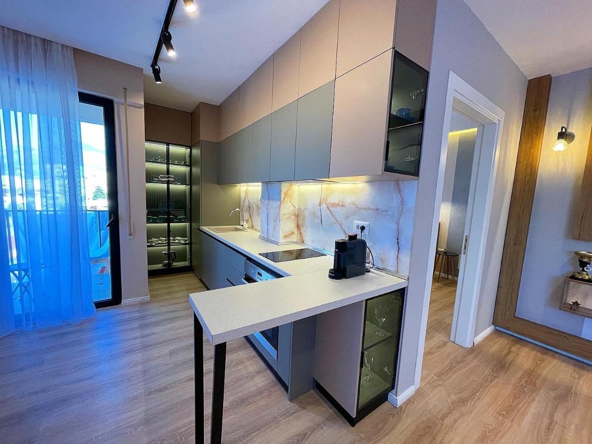 Green Terrace Apartment 5 Tirana Kültér fotó