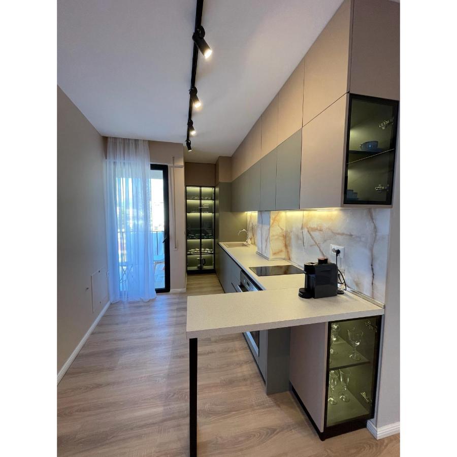 Green Terrace Apartment 5 Tirana Kültér fotó
